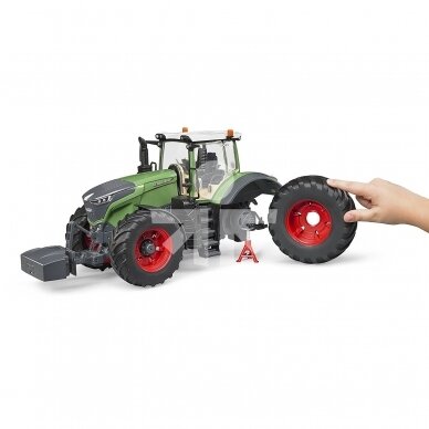 Toy Bruder 04040 tractor Fendt 1050 Vario 2