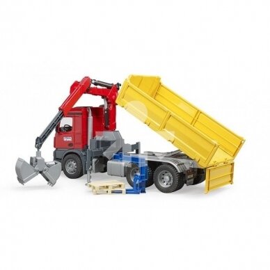 Toy Bruder Truck MB AROCS WITH CRANE, GRIPPER AND 2 PALLETS 03651 1